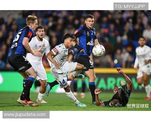 亚洲足球明星在欧洲赛场的崛起与影响力分析 亚洲足球明星在欧洲赛场的崛起与影响力分析