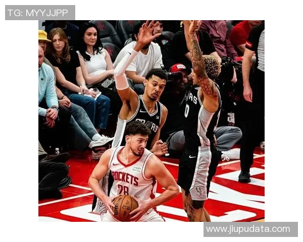 火箭与马刺2018季前赛精彩对决全场回顾与分析