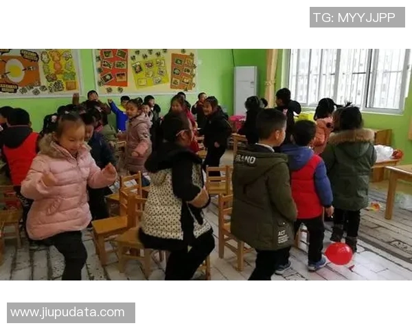 如何向心仪的足球明星表达爱慕之情的创意方法与技巧分享